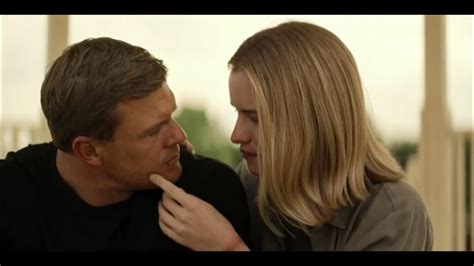 Reacher / Kissing Scenes — Jack and Roscoe (Alan Ritchson